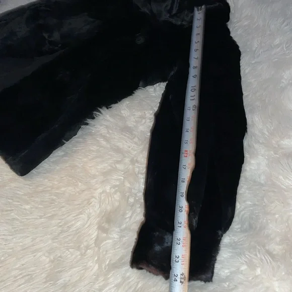 ❤️ Women’s VINTAGE MILTON L. GUMBERT PORTLAND, OREGON Glossy Fur Jacket Soft - Picture 5 of 12